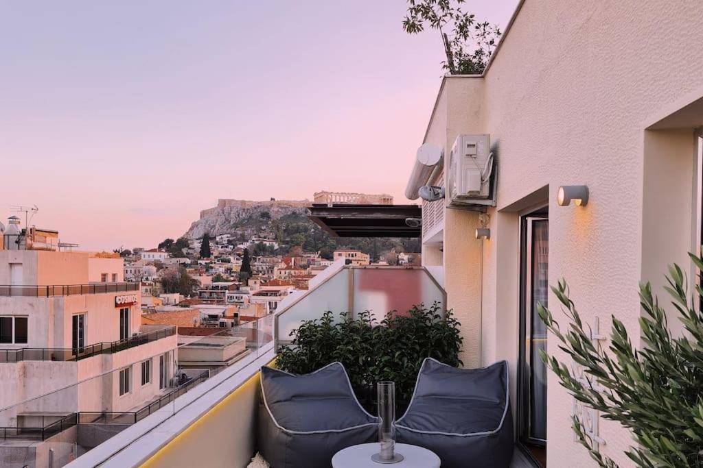 Heated Plunge Pool & Firepit Acropolis Penthouse Lägenhet Aten Exteriör bild